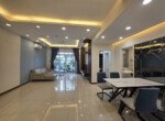 can-canh-phong-khach-can-ho-ban