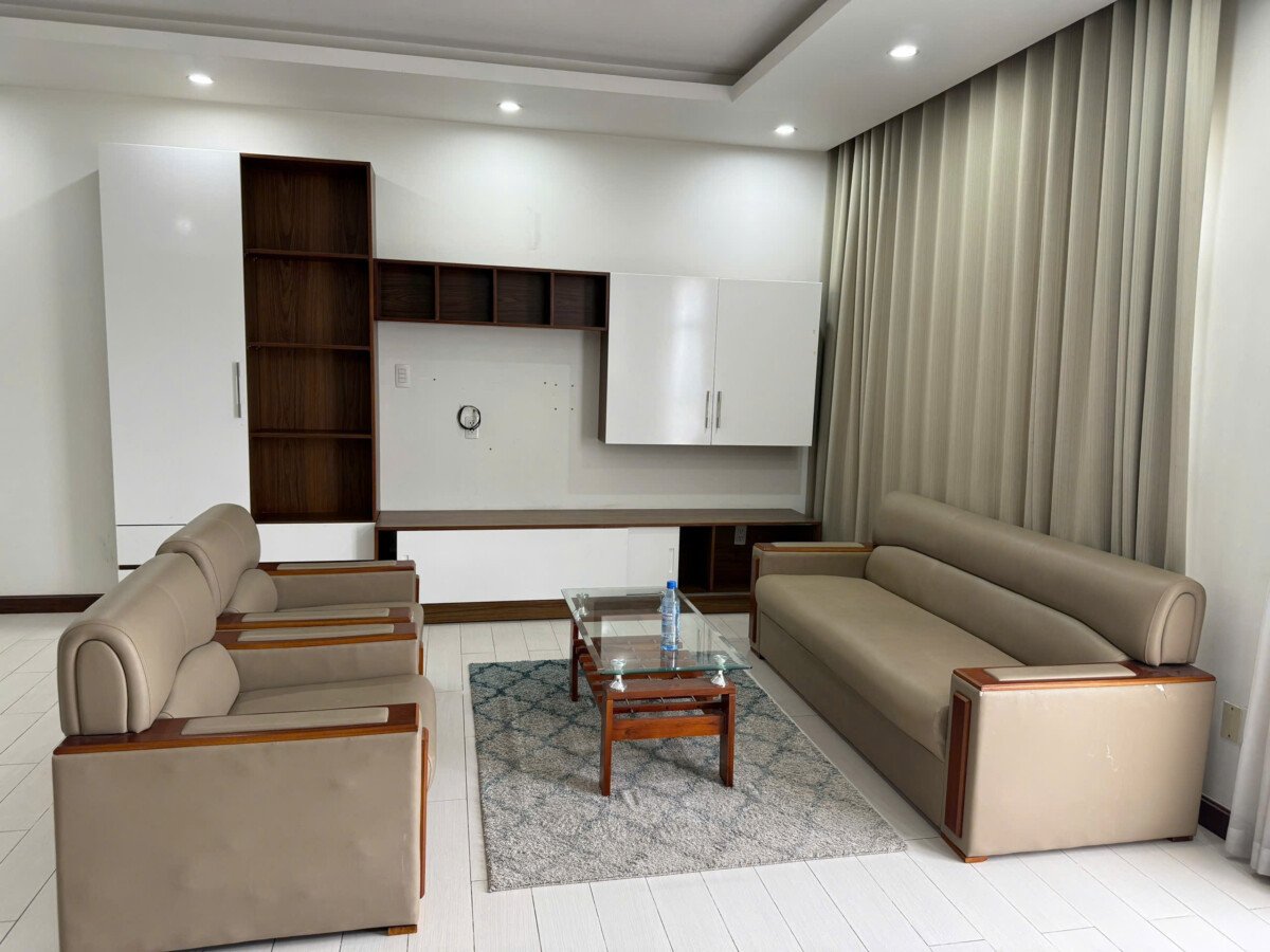 can canh phong khach can ho ban 2 - Giá mua bán căn hộ 3pn tòa G chung cư Happy Valley phường Tân Hưng T5/2026