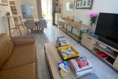 Cho thuê căn hộ cao cấp Midtown Tòa M8- DT 75m2 Lầu trung thiết kế 2 phòng-2wc- Giá thuê 27 Triệu/Tháng