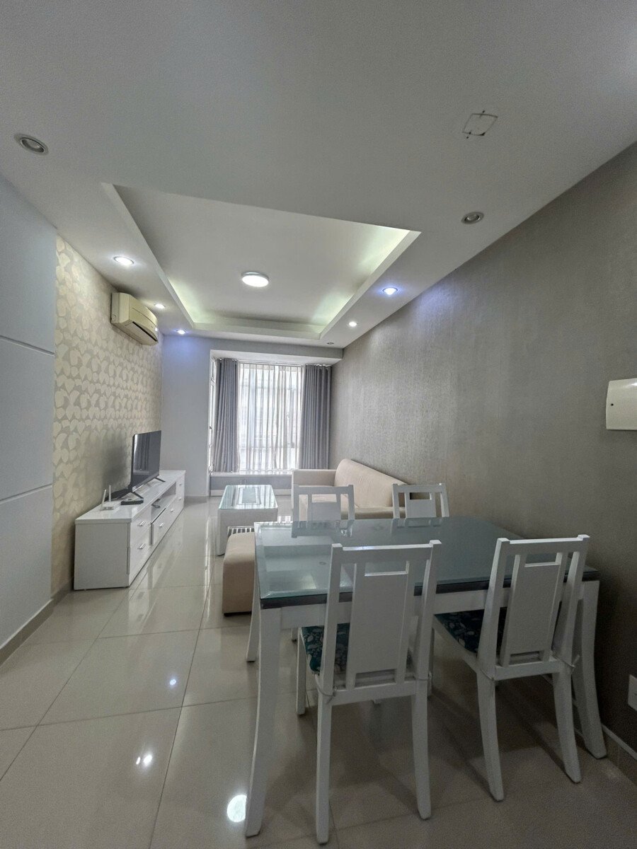 can cho thue can sky 3 - Cho thuê căn hộ Sky Garden 3. DT 72m2 Nhà thoáng- view hai mặt- 2 Phòng-2wc- Giá thuê 16 Triệu/Tháng