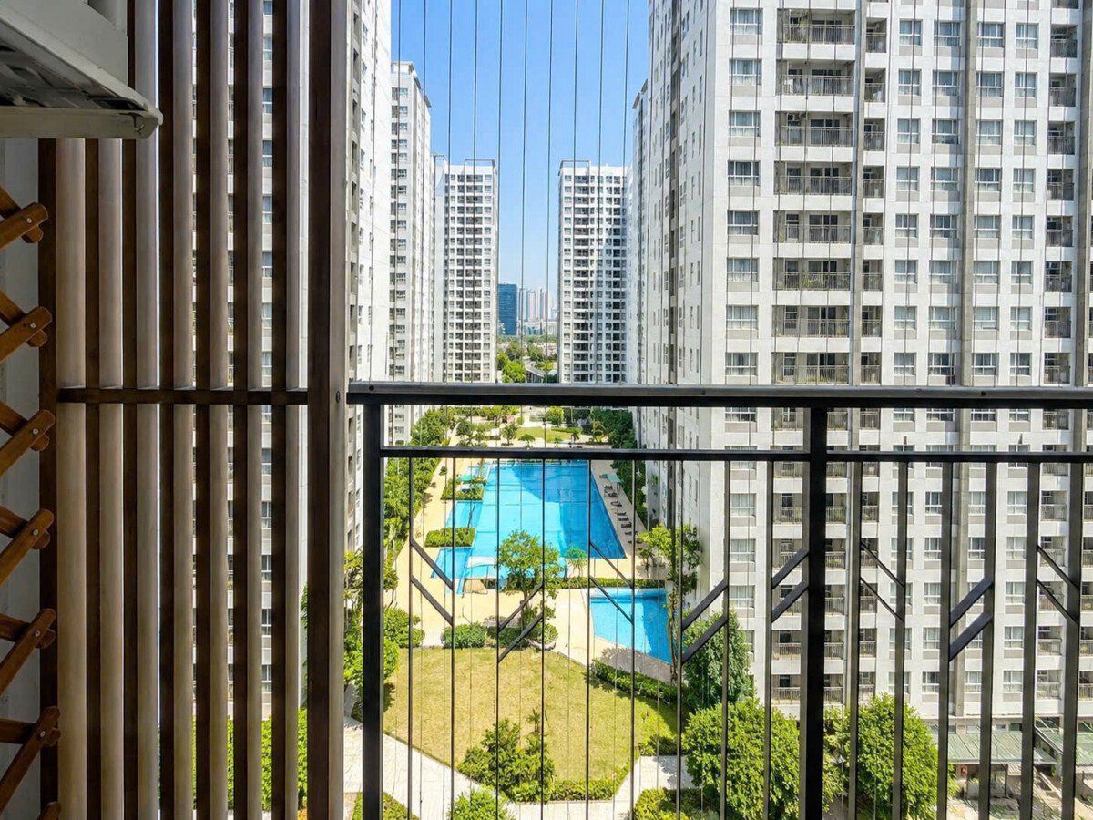 cho thue can ho 65m2 saigon soith 2 - Cho thuê căn hộ Saigon South Residences. DT 65m2 Thiết kế 2 Phòng-2wc- View hồ bơi- nhà đẹp- Giá 15 Triệu/Tháng
