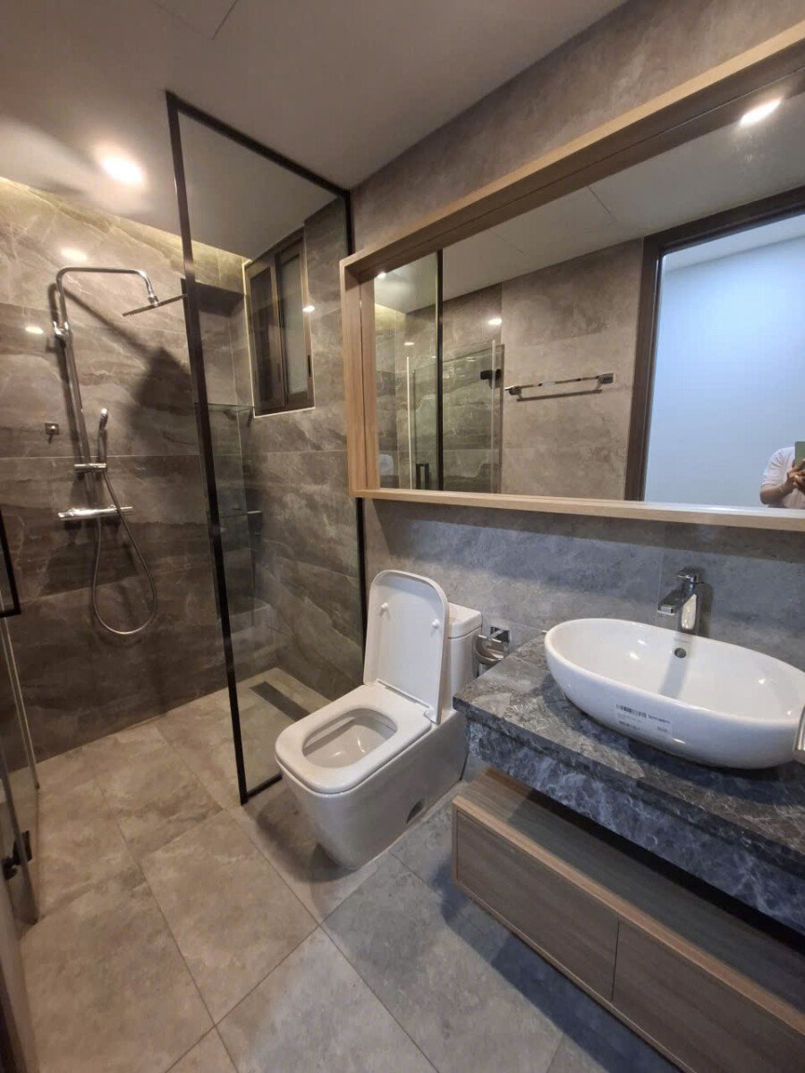 cho thue can ho noi that dinh tuong midtown 10 - Cho thuê căn hộ nội thất dính tường tại Midtown Tòa M8. DT 80m2- 2 Phòng-2wc- View 2 mặt rất thoáng- Giá 25 Triệu/Tháng