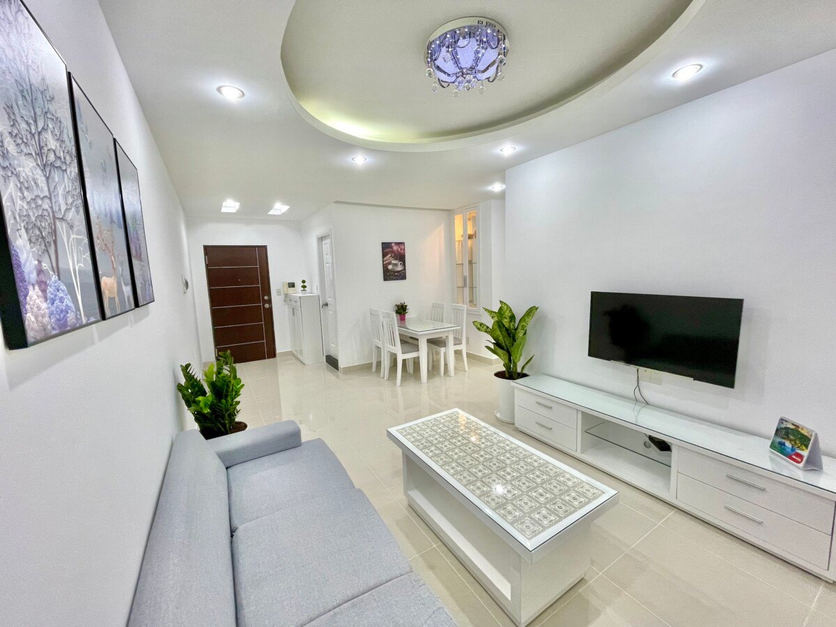 cho thue can ho sky garden 3 2 - Cho thuê nhanh căn hộ Sky Garden 3. DT 70m2 Nhà đẹp-tone trắng thiết kế 2 Phòng-2wc- Giá thuê 16 Triệu/Tháng
