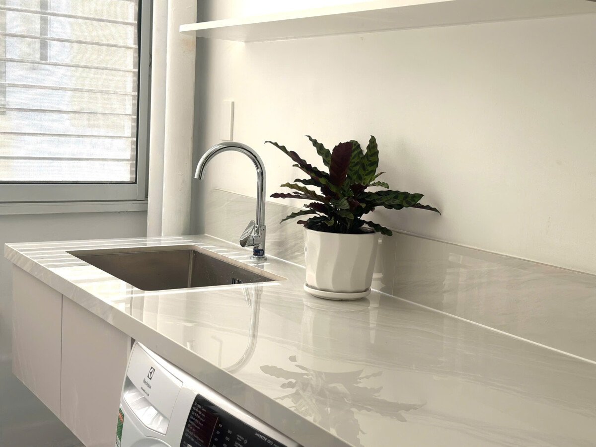 goc phong bep - Giá mua bán căn hộ 3pn chung cư Mỹ Phúc phường Tân Hưng HCM T5/2026