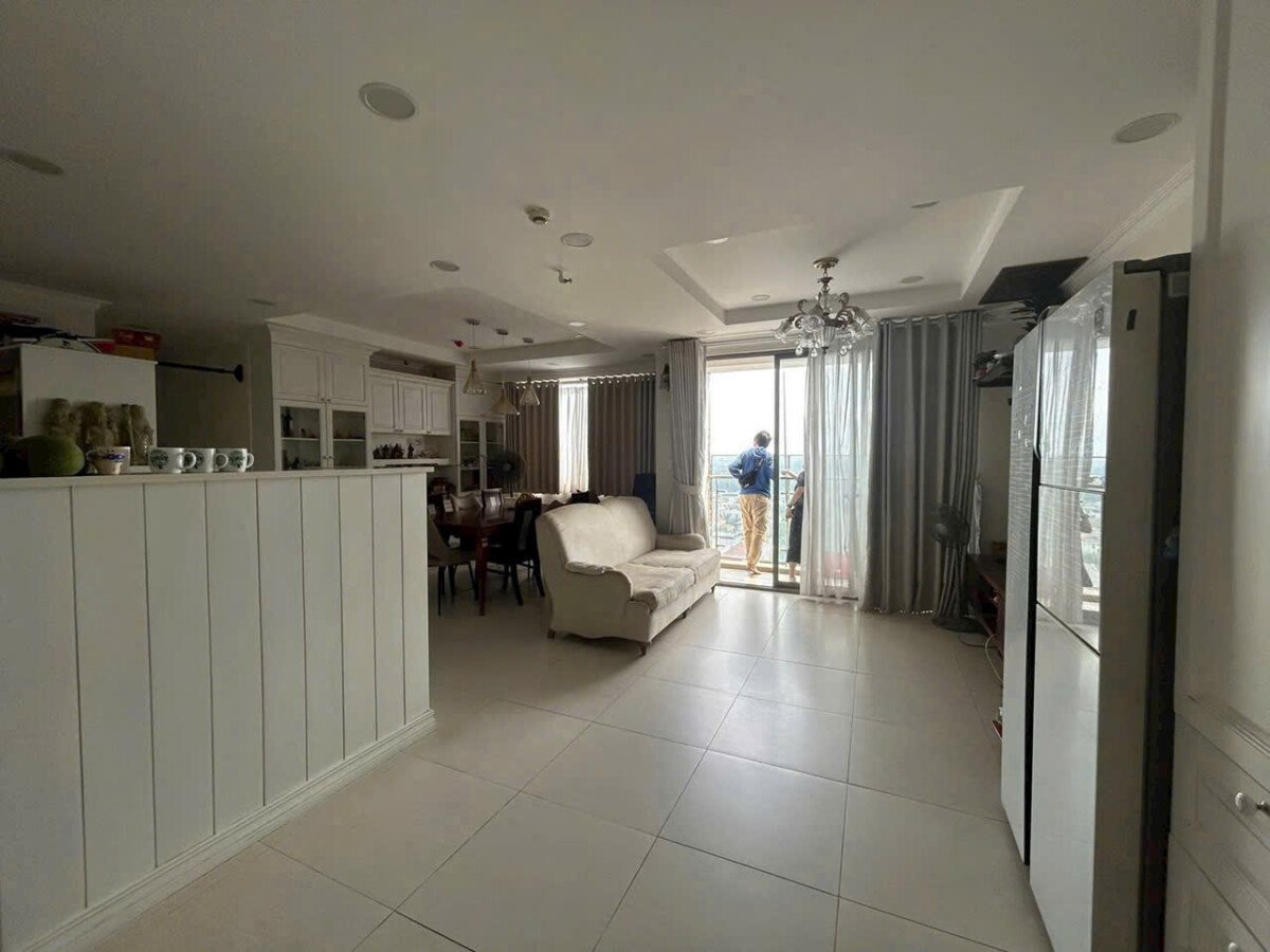 hinh anh mua ban can ho 3pn view biet thu chung cu hung phuc 1 - Giá mua bán căn hộ 3pn chung cư Hưng Phúc Happy Residence phường Tân Mỹ T5/2026