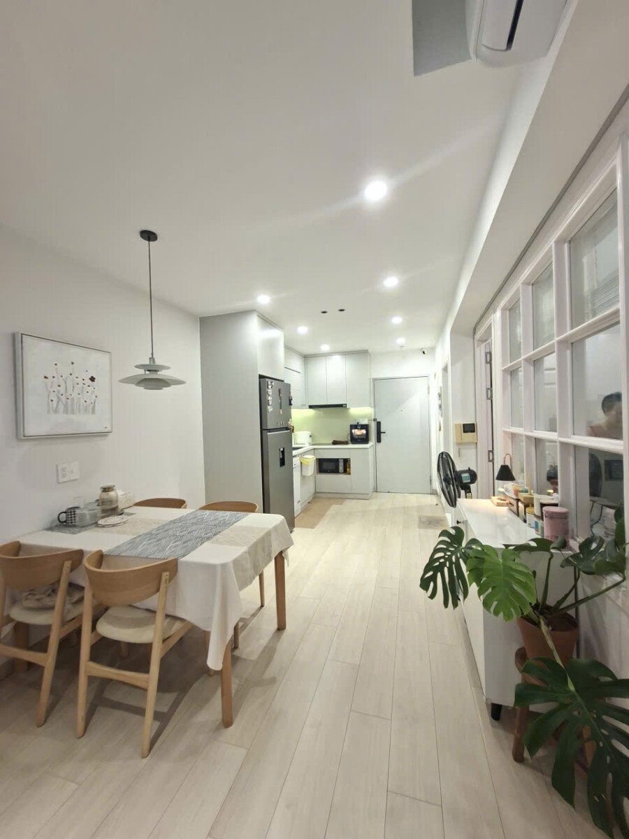 noi that moi - Bán căn hộ đẹp tại Sky Garden 3. DT 56m2 Lầu cao view nam- nội thất mới như hình- Giá bán 5.2 Tỷ