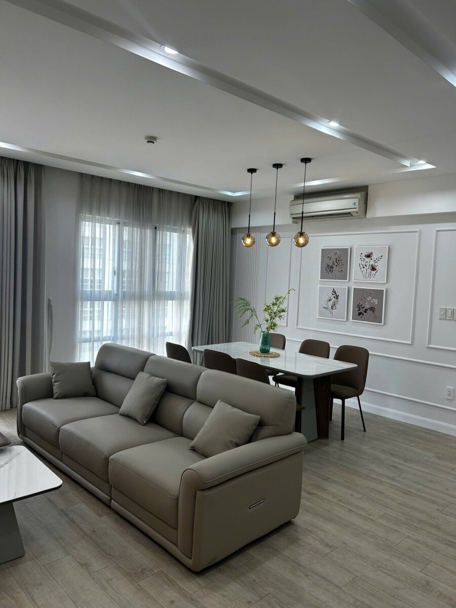phong khach can ho ban 1 - Giá mua bán căn hộ 3pn tòa C chung cư Happy Valley phường Tân Hưng HCM T5/2026