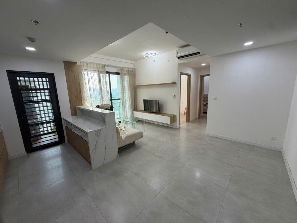 phong khach can ho cho thue 8 - Giá cho thuê căn hộ 2pn số 02 tòa A chung cư The Antonia phường Tân Mỹ T6/2026