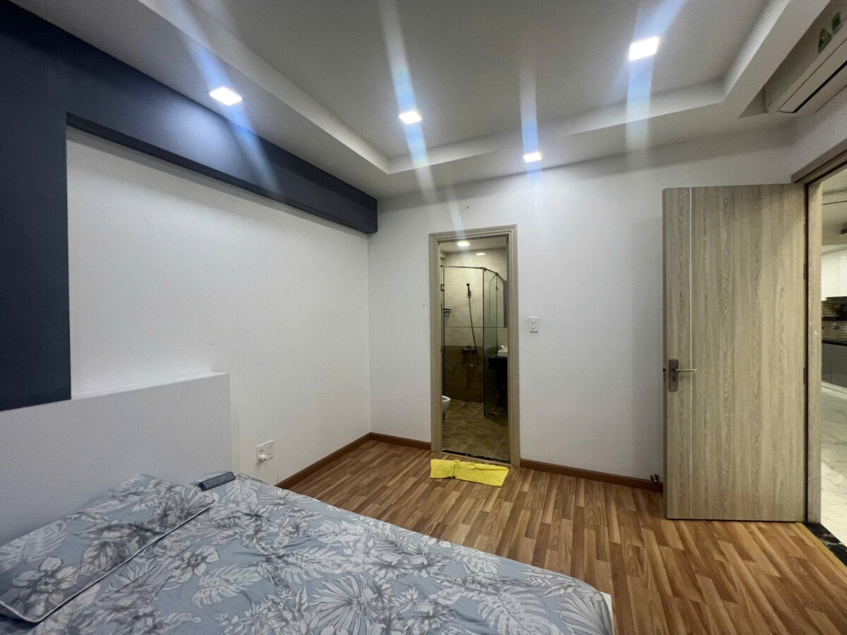 phong ngu can ho ssr - Cho thuê căn hộ Saigon South Resdidences. DT 71m2 Lầu cao- 2 Phòng ngủ-2wc- Giá thuê 16 Triệu/Tháng
