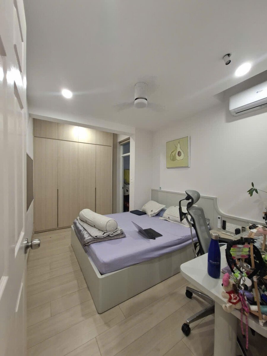 phong ngu dep - Bán căn hộ đẹp tại Sky Garden 3. DT 56m2 Lầu cao view nam- nội thất mới như hình- Giá bán 5.2 Tỷ