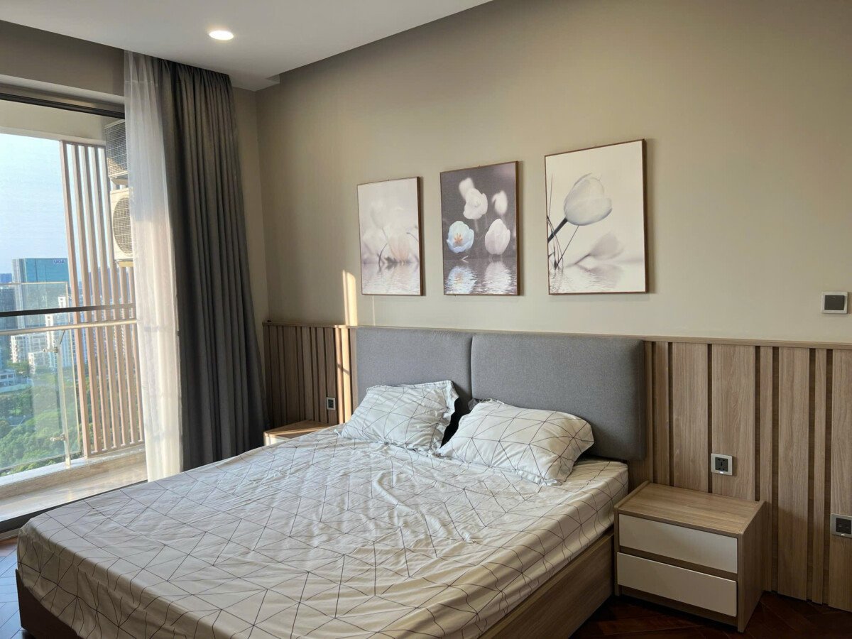 phong ngu nho can ho ban 11 - Giá mua bán căn hộ 3pn số 12 tòa A chung cư Midtown phường Tân Mỹ T6/2026