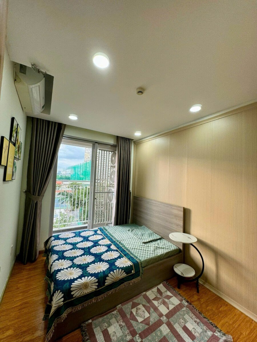 phong ngu nho can ho ban 13 - Bán căn hộ chung cư Scenic Valley 1, 110m2, 03pn, giá 10 tỷ, nhà đang có hợp đồng thuê.