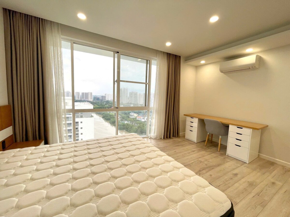 phong ngu nho can ho cho thue - Giá cho thuê căn hộ Penthouse 4pn tòa B chung cư Riverpark Residence phường Tân Hưng T5/2026