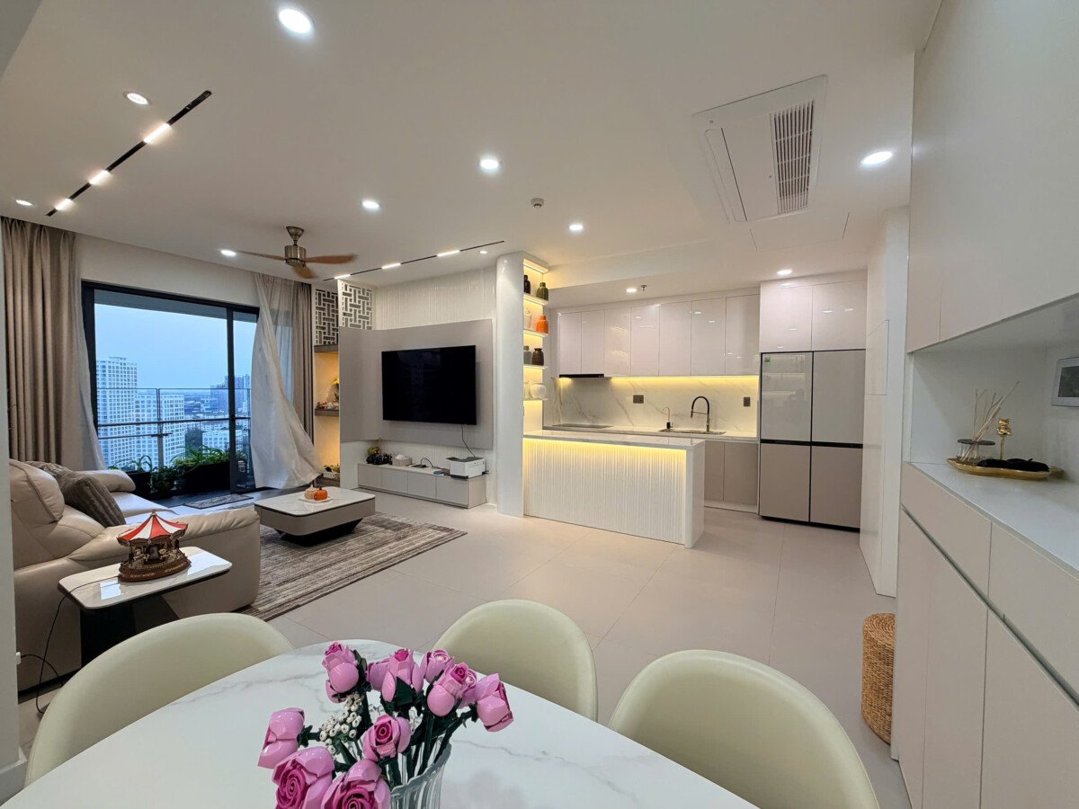 toan canh phong khach can ho - Giá mua bán căn hộ 3pn tòa C chung cư Green Valley phường Tân Mỹ T5/2026