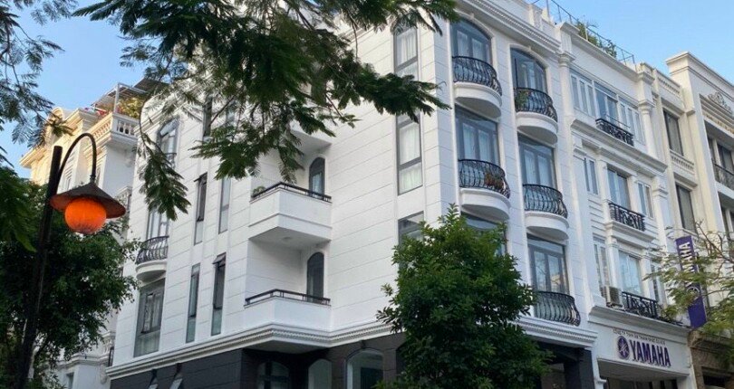 Giá mua bán tòa nhà góc công viên đường Phan Khiêm Ích phường Tân Hưng T6/2026