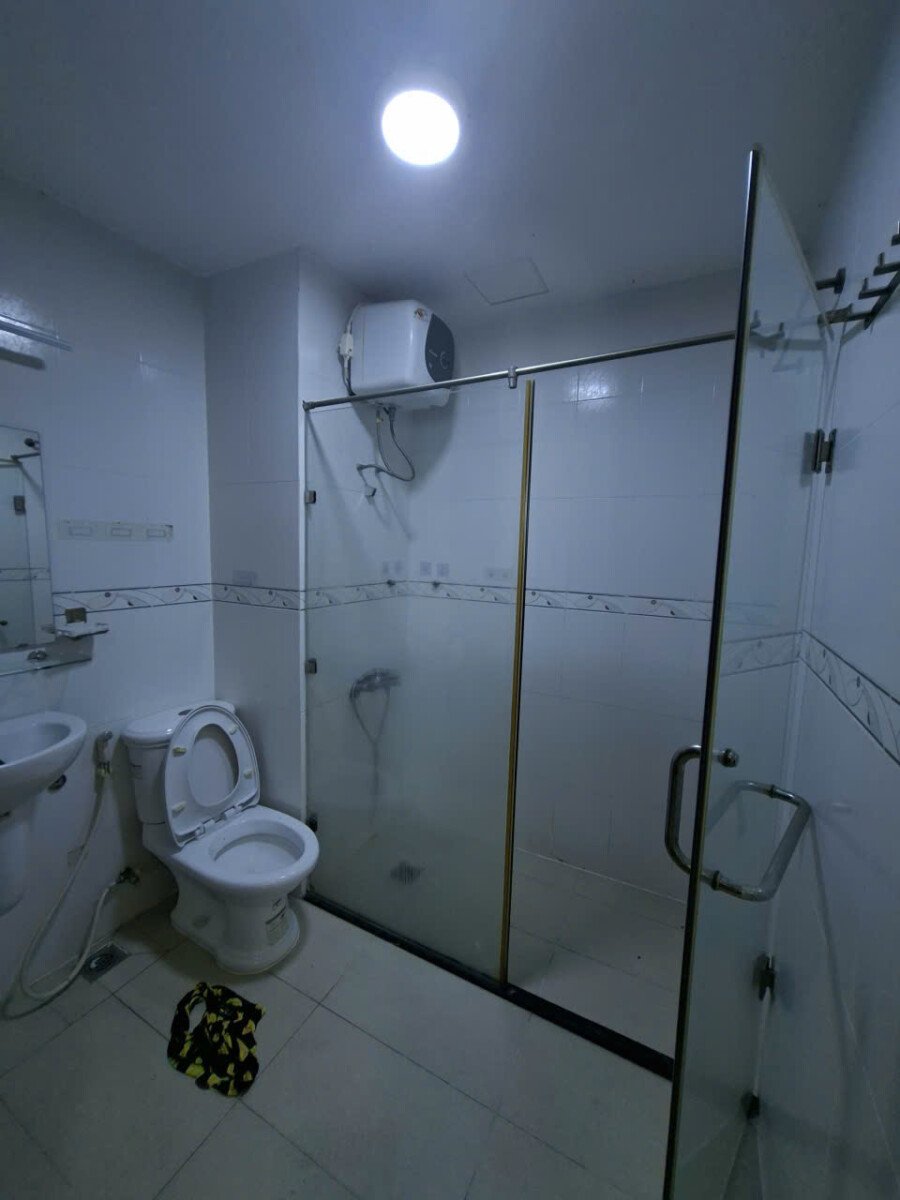 wc can studio - Bán nhanh căn Studio Sky garden 3. Giá tốt 4.150 Tỷ cho căn 56m2-1 phòng-1wc- Lầu cao View Nam