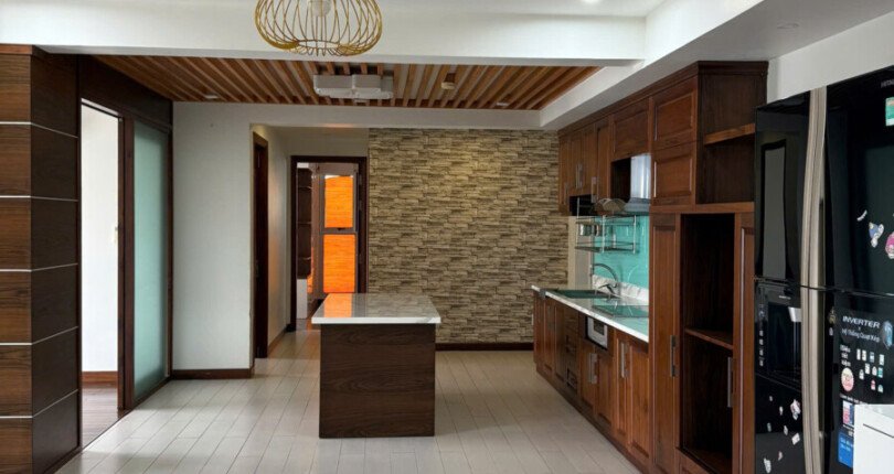 Giảm giá bán gấp căn hộ Happy Valley, căn góc, 116m2, giá 9,5 tỷ