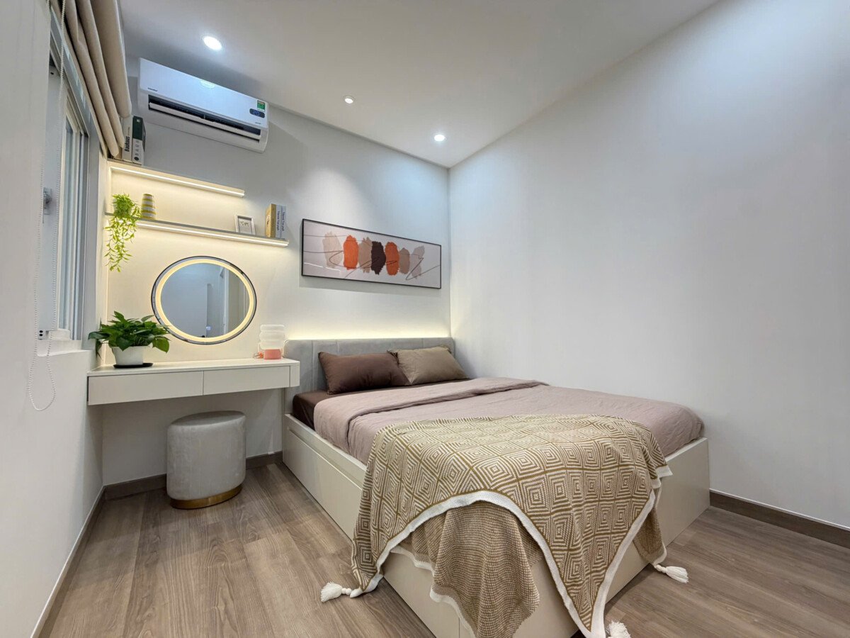 ban can ho dep tai sky garden 3 5 - Bán nhanh căn hộ đẹp tại Sky Garden 3. DT 70m2 Lầu cao- Nội thất mới 100%- 3 Phòng ngủ-2wc- Giá 6.250 Tỷ