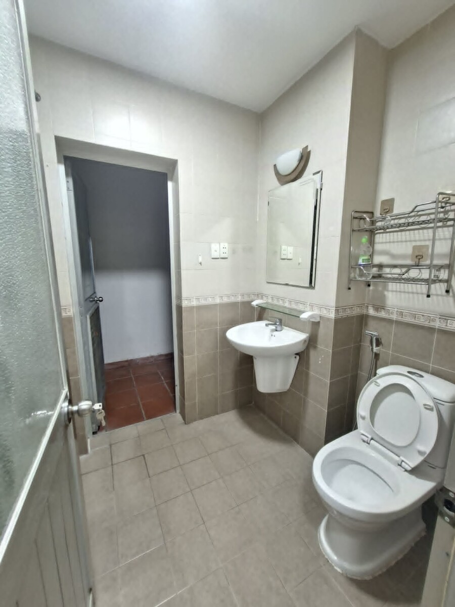 ban can ho sky garden 1 4 1 - Bán căn hộ Sky Garden 1. DT 71m2 Thiết kế 2 Phòng ngủ-1wc- Đang cho thuê 12 Triệu. Giá bán 4.5 Tỷ