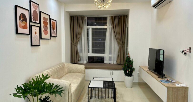 Bán căn góc tại Sky Garden 3. DT 74m2 Thiết kế 3 Phòng ngủ-2wc- Hiện có hợp đồng thuê 15 Triệu. Giá bán 5.950 Tỷ