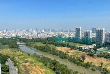 Bán nhanh căn hộ Happy Valley. DT 135m2 Thiết kế 3 Phòng ngủ-2wc- Có ô xe hầm- lầu cao- Giá 13.2 Tỷ
