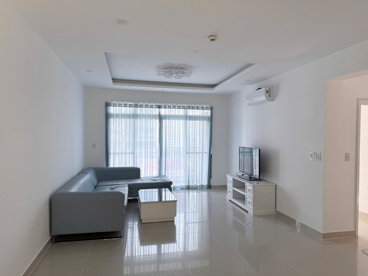 can ban can ho Ban nhanh can ho Riverside Residence 11 - Bán nhanh căn hộ Riverside Residence. DT 85m2 Lầu trung đang cho thuê 20 triệu/ tháng- 2 Phòng-2wc- Giá 8.4 Tỷ