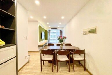 Cần bán căn hộ Sky Garden 3. DT 70m2 Nhà đẹp- Nội thất mới 100%- thiết kế 3 Phòng-2wc- Giá 6 Tỷ