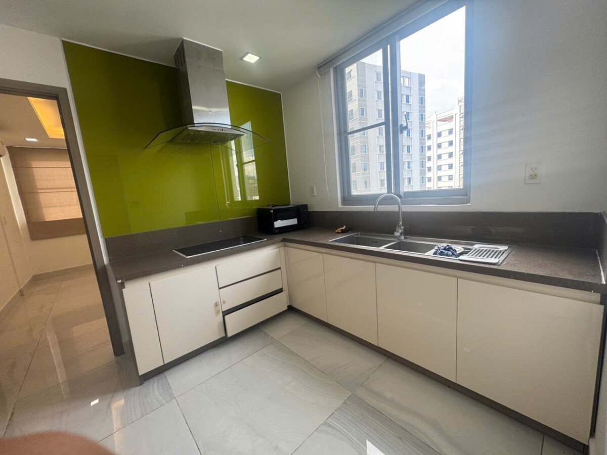 can canh bep can ho ban - Giá mua bán căn hộ 3pn số 06 tòa D chung cư Green Valley phường Tân Mỹ T6/2026