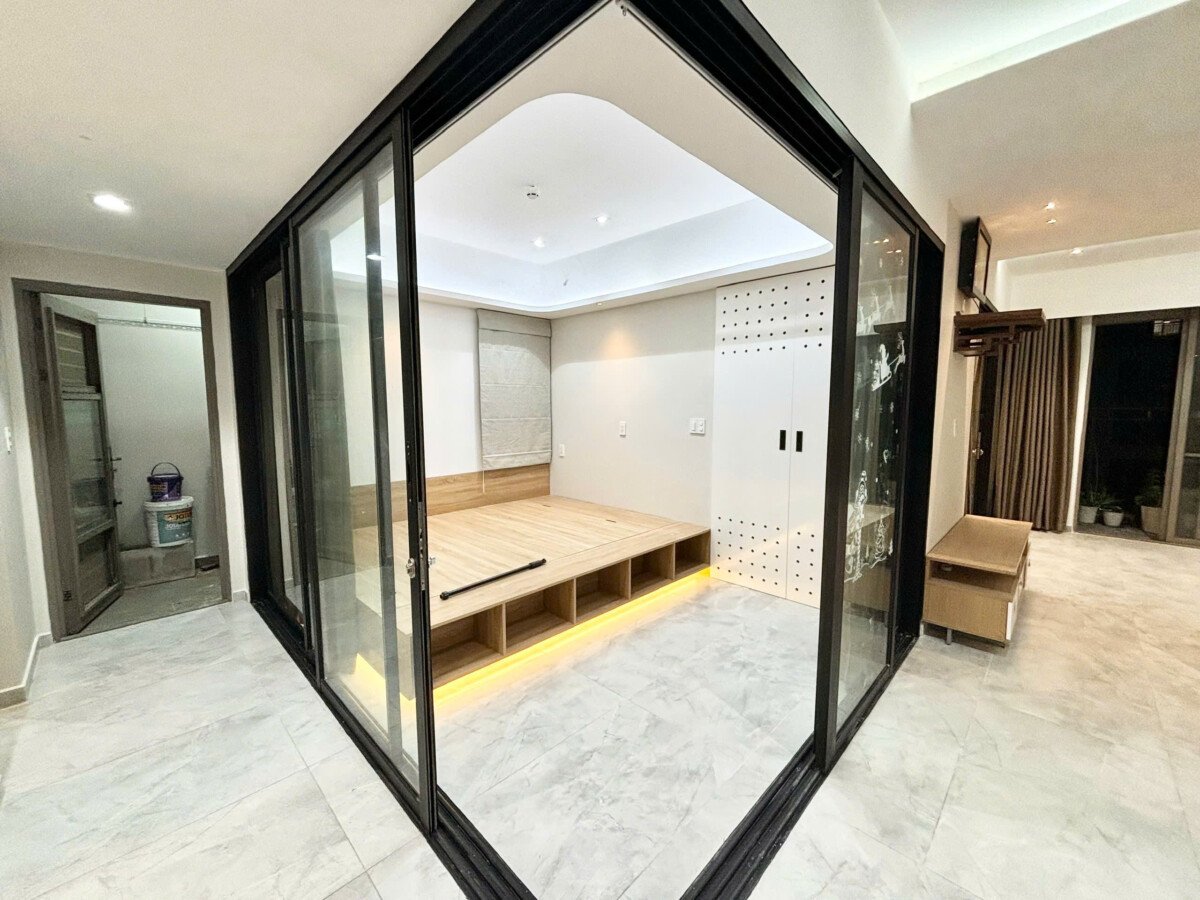 can cho thue can ho saigon south residences 8 - Cho thuê căn hộ Saigon South Residences. DT 71m2 Lầu cao- View hồ bơi- 2 phòng-2wc- Giá thuê 16 Triệu/Tháng
