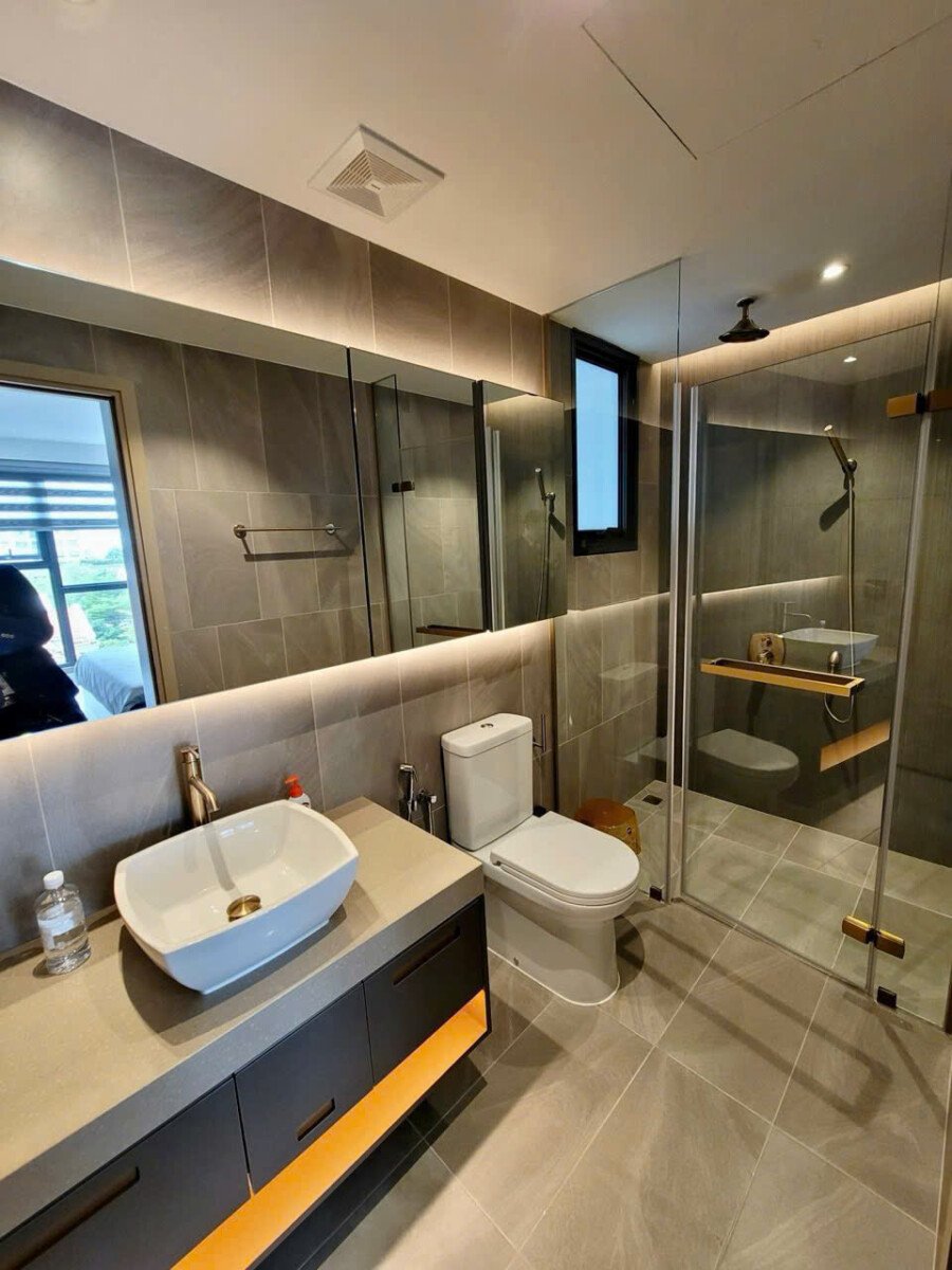 can ho co 2 toilet day du thiet bi cao cap - Giá cho thuê căn hộ 2pn tòa B chung cư The Antonia phường Tân Mỹ T7/2026