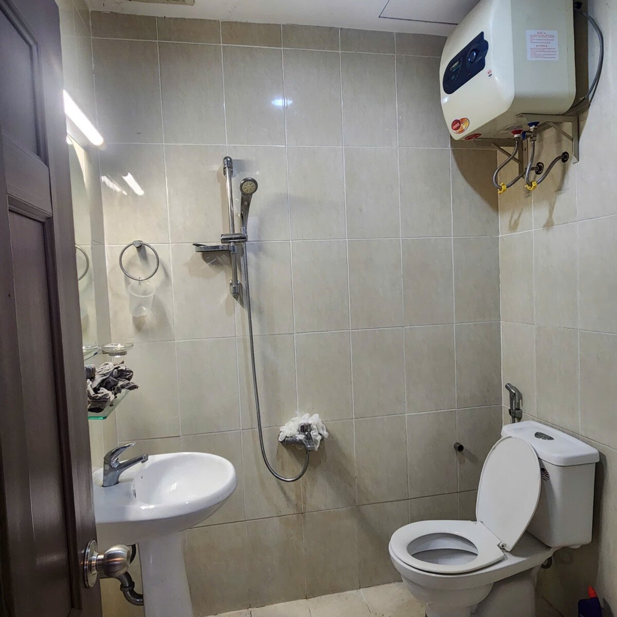 can ho co 2wc 1 - Giá mua bán căn hộ 2pn tòa C chung cư Res III phường Tân Mỹ T6/2026