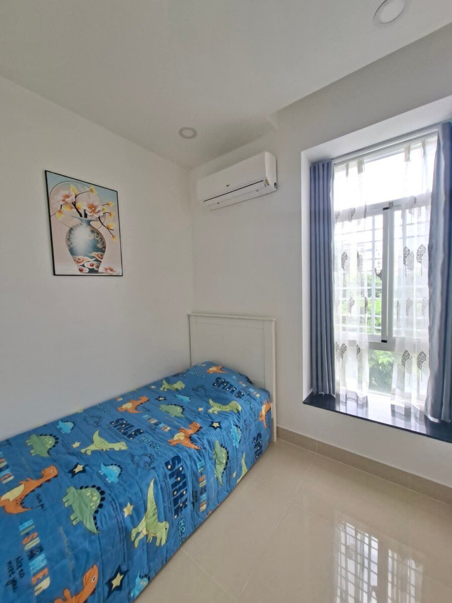 cho thue can goc sky 3 4 - Cần cho thuê căn góc Sky Garden 3. DT 74m2 Nhà đang trống vào ngay- 3 phòng-2wc- Giá 19 Triệu/Tháng