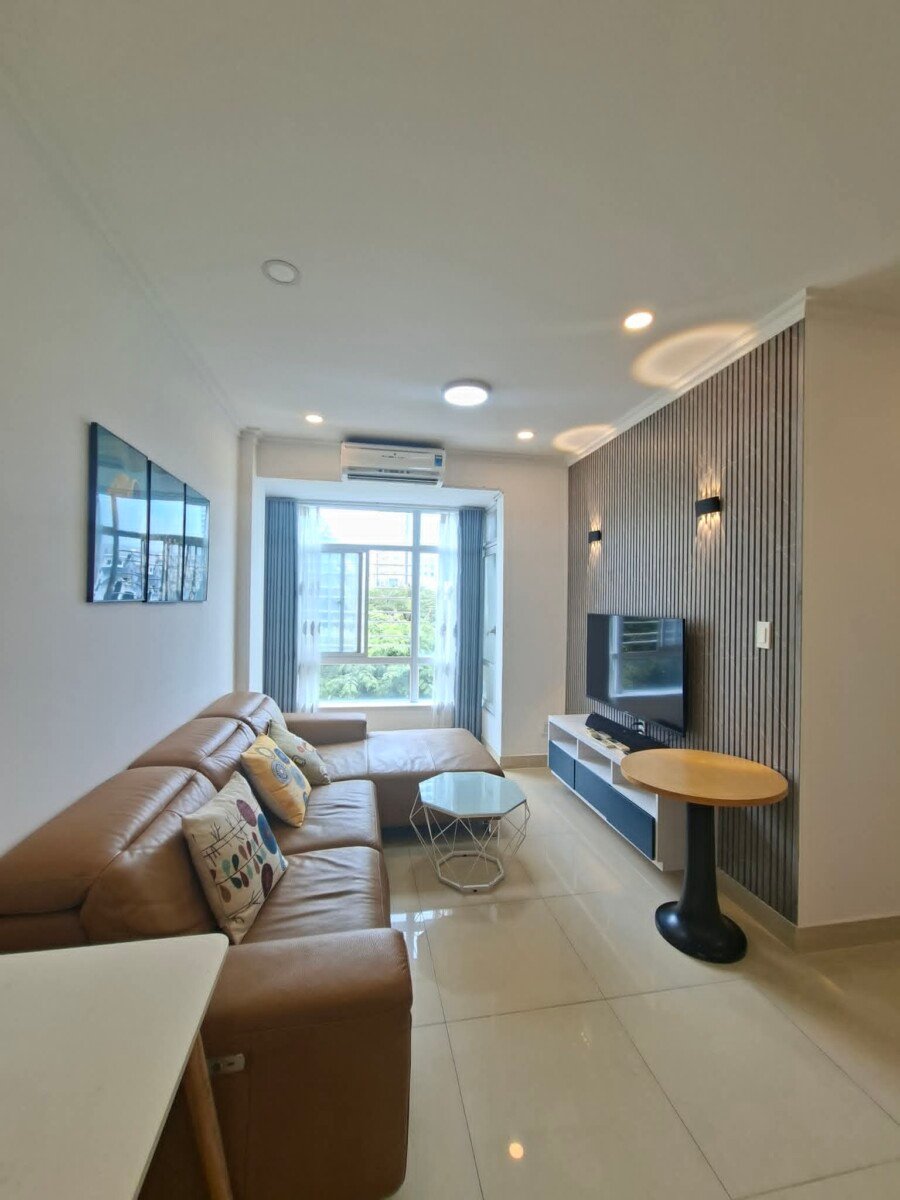 cho thue can goc sky 3 5 - Cần cho thuê căn góc Sky Garden 3. DT 74m2 Nhà đang trống vào ngay- 3 phòng-2wc- Giá 19 Triệu/Tháng