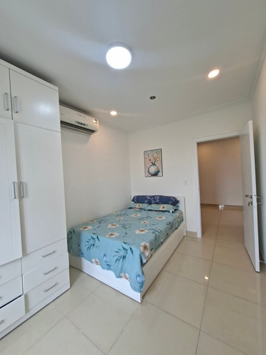 cho thue can goc sky 3 9 - Cần cho thuê căn góc Sky Garden 3. DT 74m2 Nhà đang trống vào ngay- 3 phòng-2wc- Giá 19 Triệu/Tháng