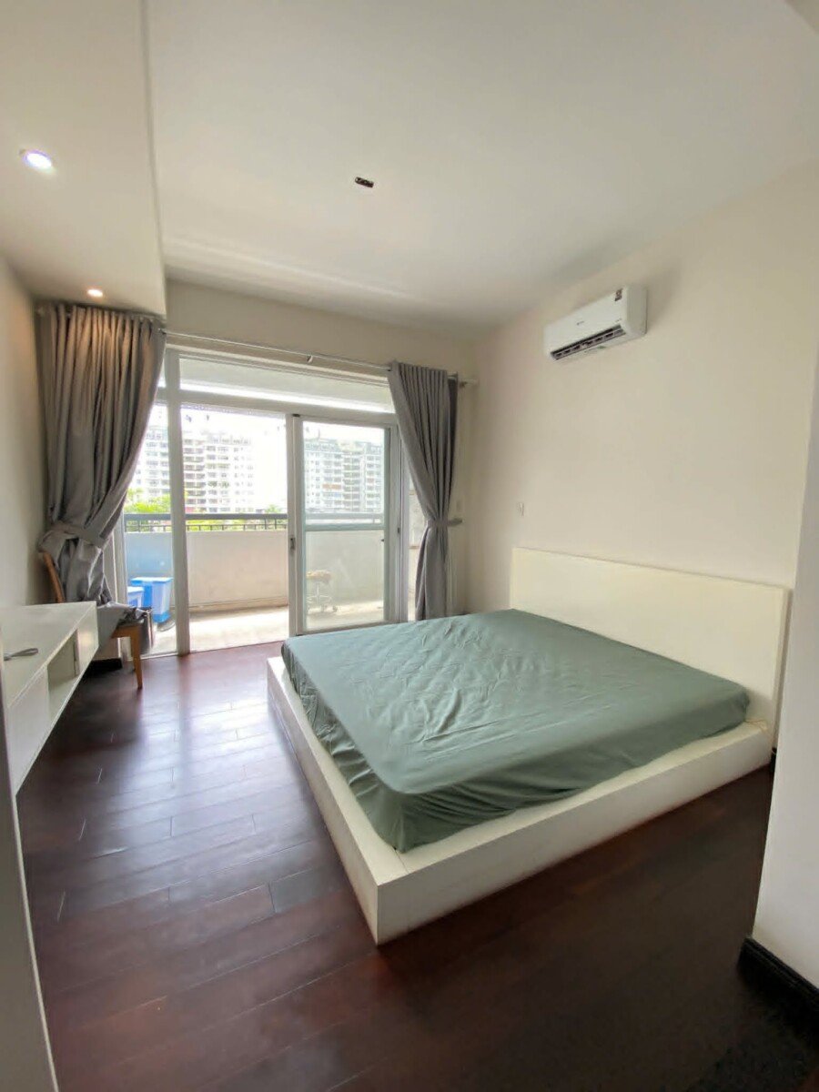 cho thue can ho Green View 4 - Cho thuê căn hộ Green View Phú Mỹ Hưng. DT 118m2 Thiết kế 3 Phòng ngủ-2wc- View hồ bơi- Giá 23 Triệu/Tháng