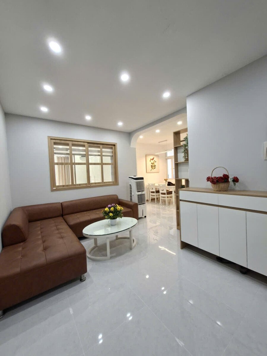 cho thue can ho dep tai sky garden 3 11 - Cho thuê căn hộ đẹp tại Sky Garden 3. DT 56m2 Thiết kế 2 Phòng ngủ-1wc- Nội thất mới- Giá 16 Triệu/Tháng