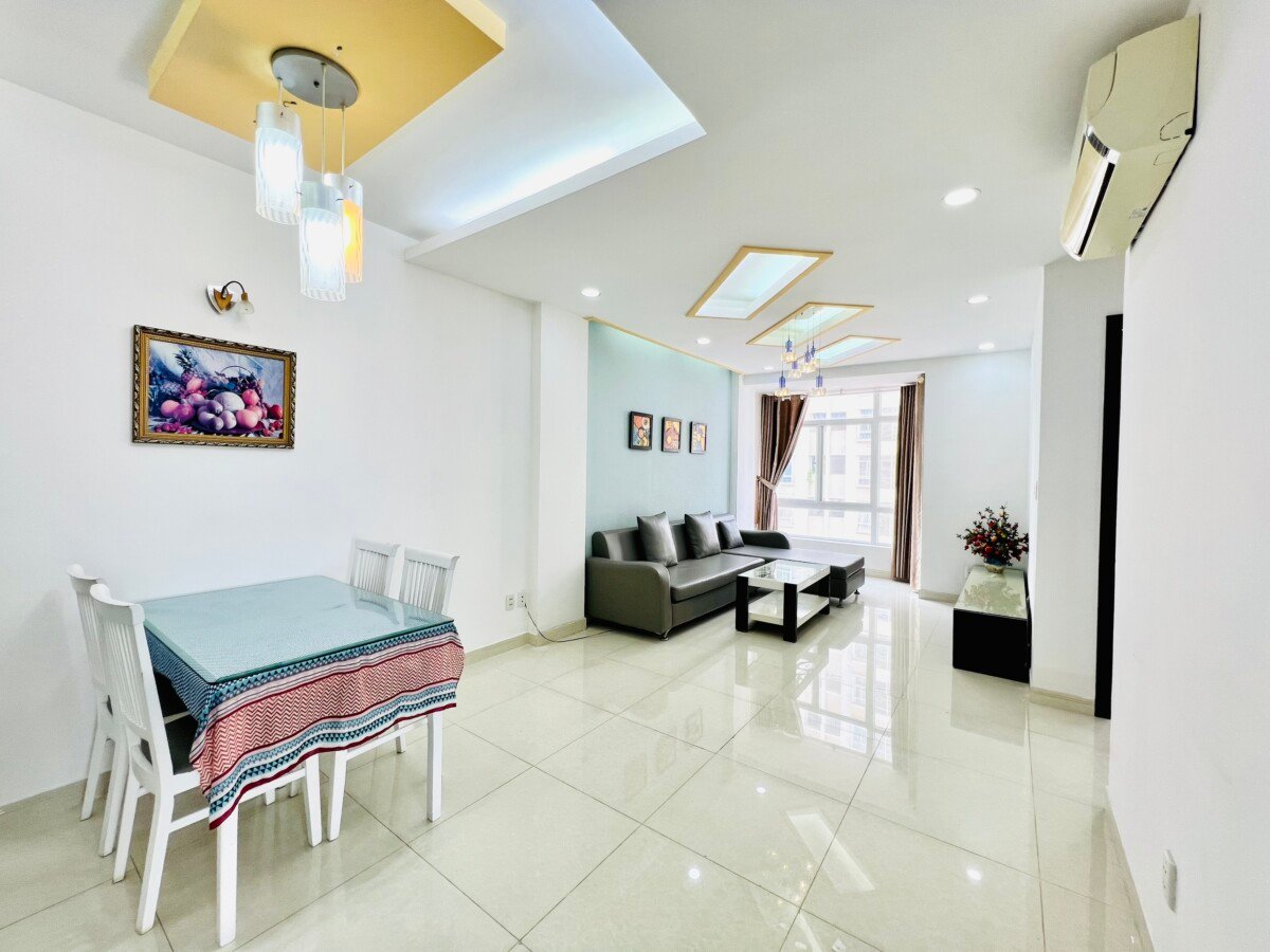 cho thue can ho sky garden 3 3 - Cho thuê căn hộ Sky Garden 3. DT 74m2 View sông thoáng- 3 Phòng-2wc- Lầu cao- Giá 15 Triệu/Tháng