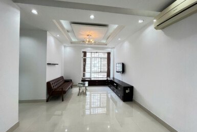 Cho thuê căn góc Sky Garden 3. DT 74m2 Thiết kế 2 Phòng ngủ-2wc- Nội thất như hình- View Nam- Giá 18 Triệu/Tháng