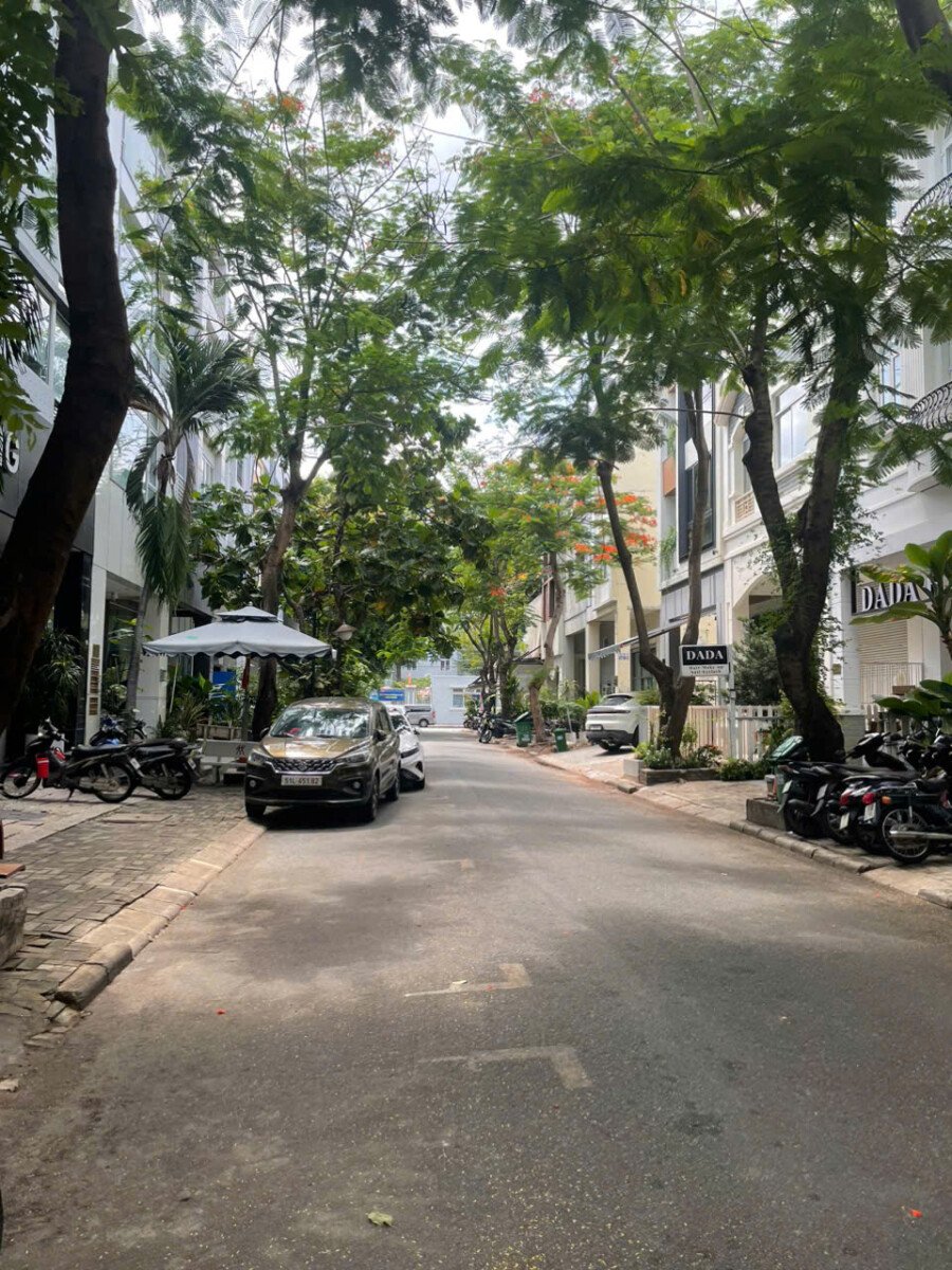 duong noi khu hung gia 1 phuong tan hung - Giá mua bán nhà chdv 12pn mặt đường Nội khu Hưng Gia 1 phường Tân Hưng T6/2026