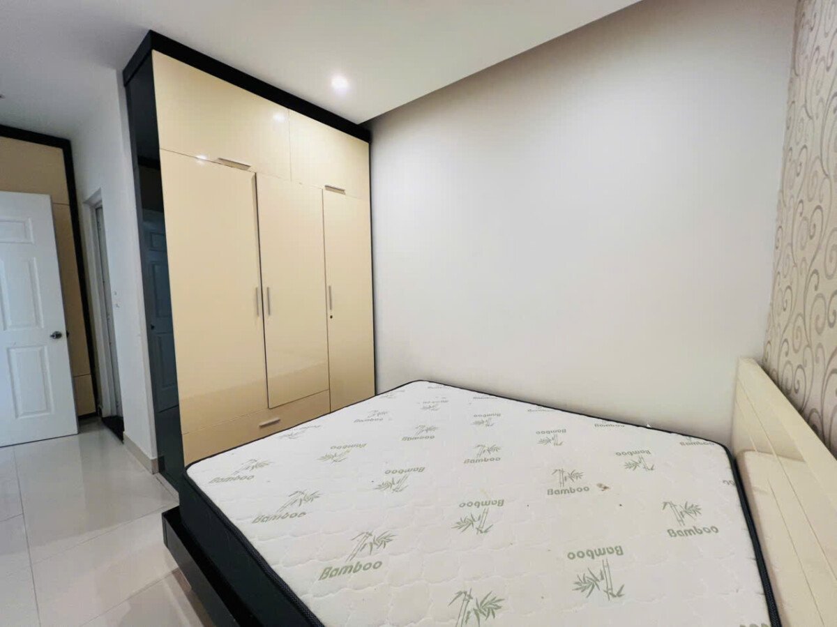 gen h z7849453600614 53ad41a13a9e6a0c877060dfa817da49 - Cho thuê căn hộ Sky Garden 3. DT 70m2 bố trí 2 phòng ngủ-2wc- Nội thất đầy đủ- Giá 16 Triệu/Tháng