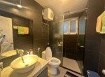 hien-trang-nha-co-2wc-hoan-thien-nhu-hinh