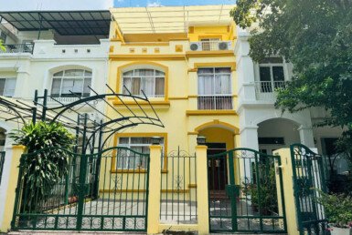 Giảm giá bán gấp nhà Biệt thự Hưng Thái 1 Phú Mỹ Hưng giá 33,450 tỷ