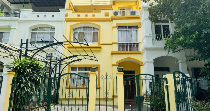 Giảm giá bán gấp nhà Biệt thự Hưng Thái 1 Phú Mỹ Hưng giá 33,450 tỷ
