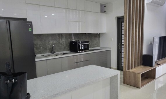 khong gian bep rong rai 1 570x340 - Trang chủ