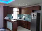 khong gian bep rong rai 8 150x110 - Giá mua bán căn hộ 2pn tòa 11c chung cư Sky Garden 3 phường Tân Hưng T6/2026