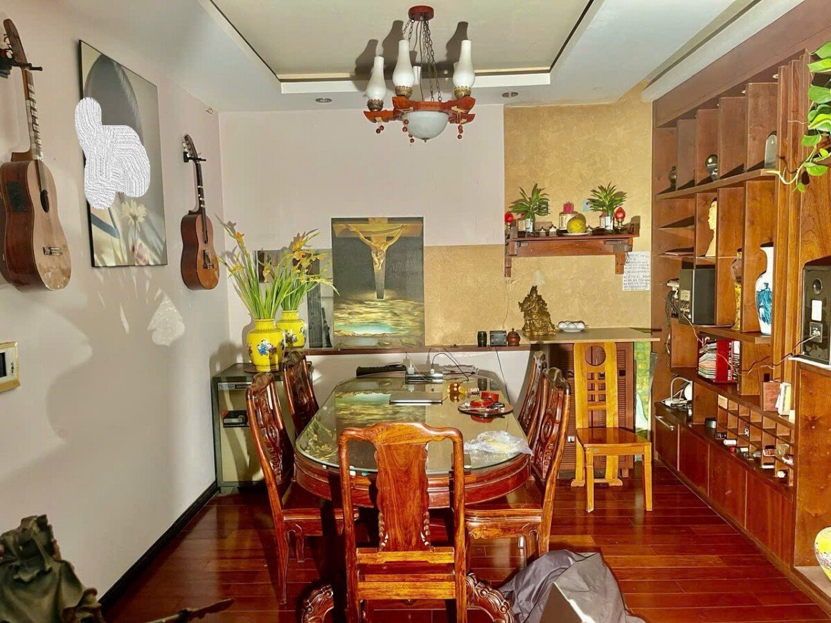 khong gian phong an rong rai - Giá mua bán căn hộ 3pn tòa B chung cư Green View phường Tân Mỹ T6/2026