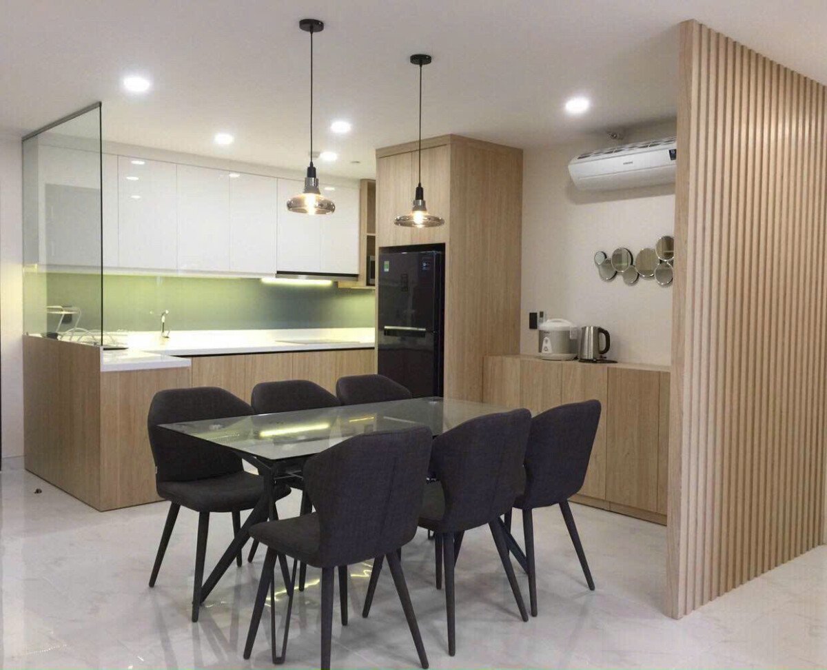 khong gian phong an va bep 3 - Bán căn hộ 2pn - 89m2 tòa I chung cư Scenic Valley 1 giá 7,6 tỷ
