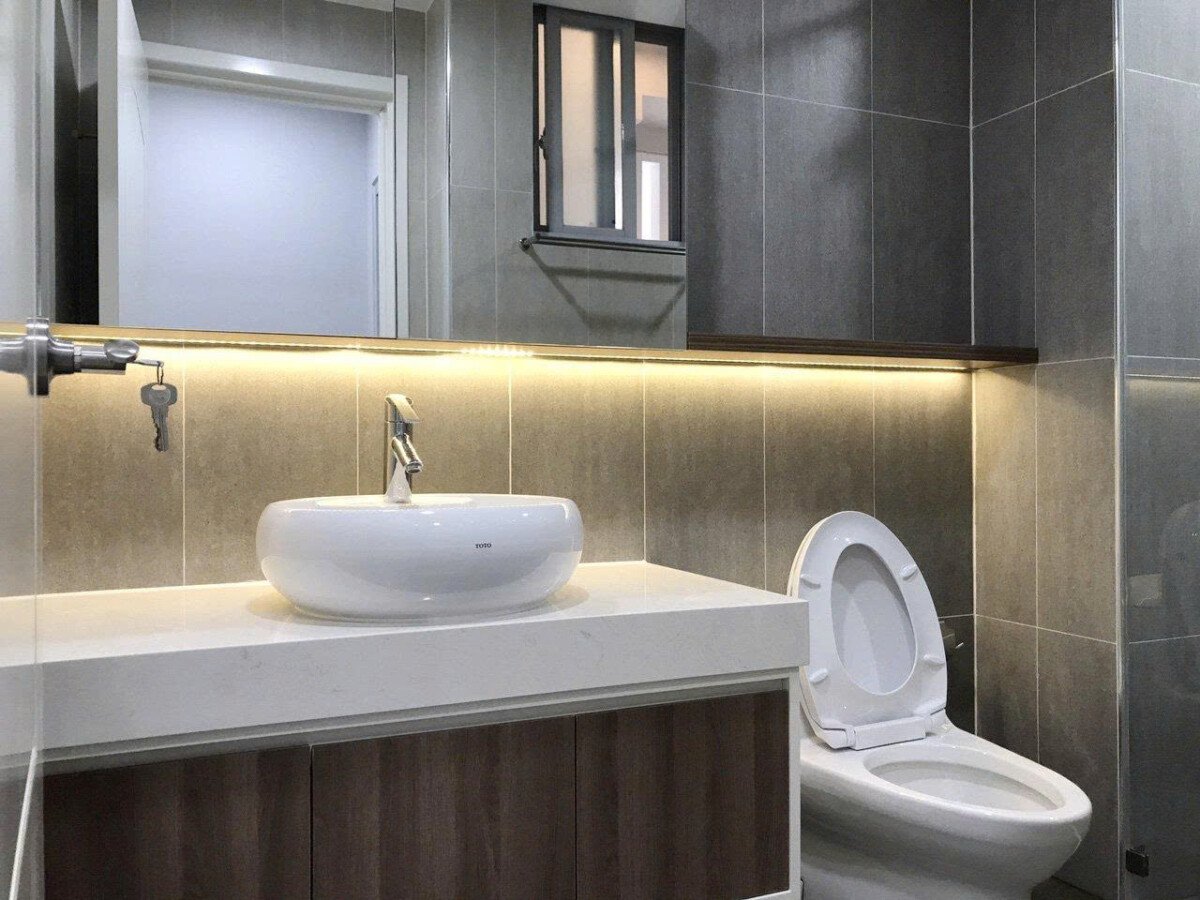 nha co 2wc - Giá mua bán căn hộ 3pn số 05 tòa D chung cư Scenic Valley 1 phường Tân Mỹ T6/2026