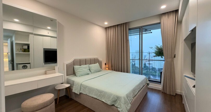 Chủ giảm giá bán gấp căn hộ 3pn tòa C view sân golf chung cư Green Valley phường Tân Mỹ