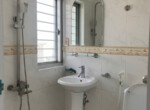 nha-co-4wc-nhu-hinh